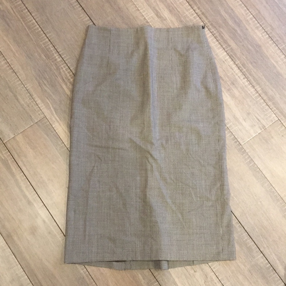 Jcrew pencil skirt - slight trumpet style